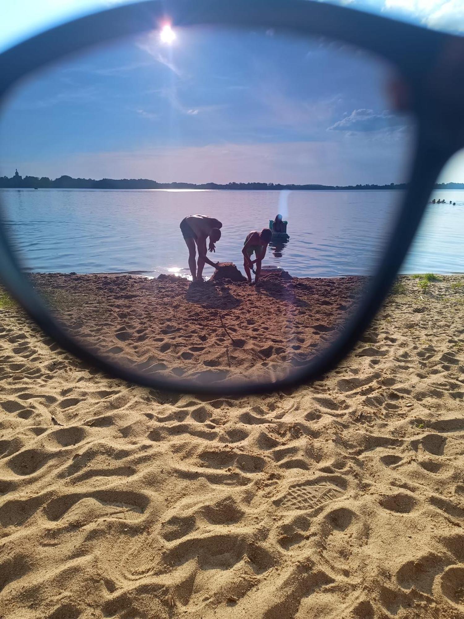 Domki Obok Plazy Moryn Buitenkant foto