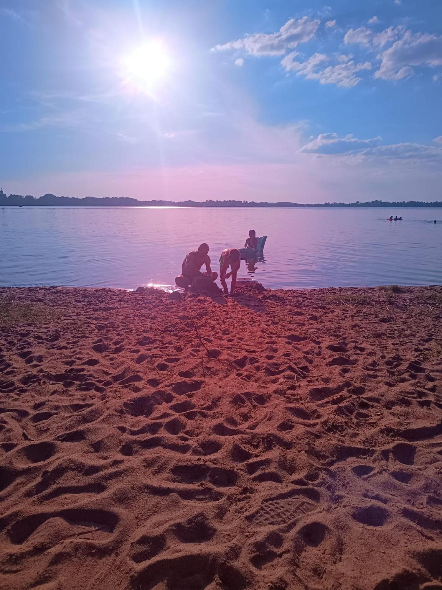 Domki Obok Plazy Moryn Buitenkant foto